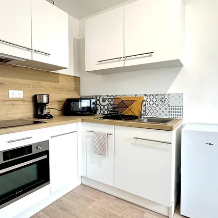 Le Second Baudimont Apartment